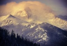 Sui monti di tutto il mondo resta solo un quinto di neve