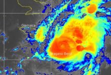 Uragano Beryl dal satellite NOAA Goes EAST